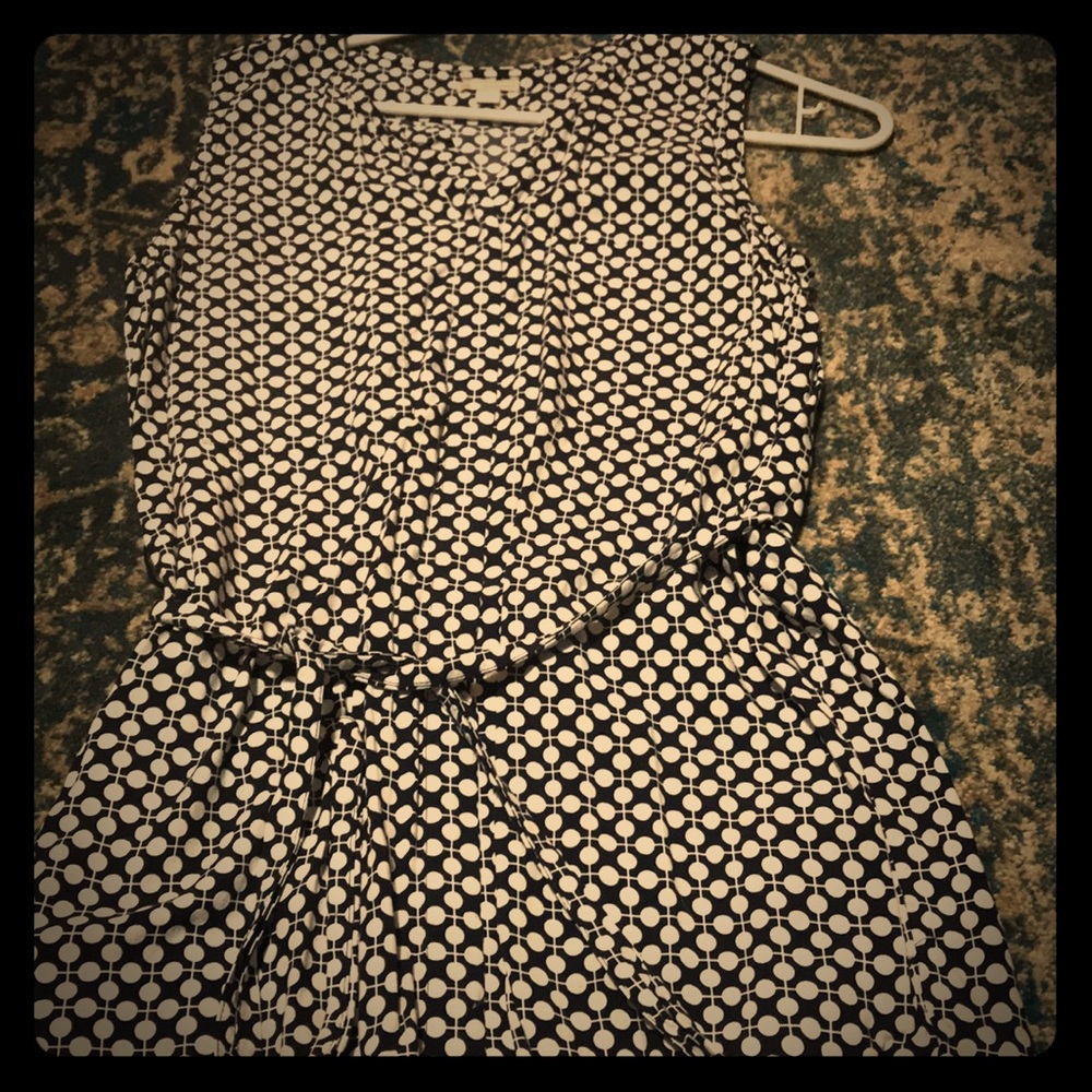 Cute 2P sleeveless Gap dress